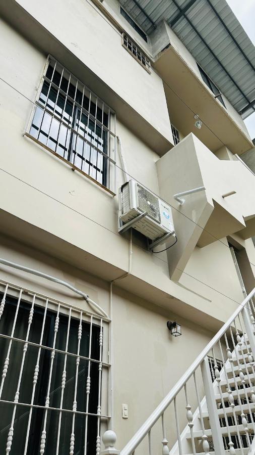 Large 2-Bedroom Apartment, Close To The American Consulate Гуаякуил Екстериор снимка